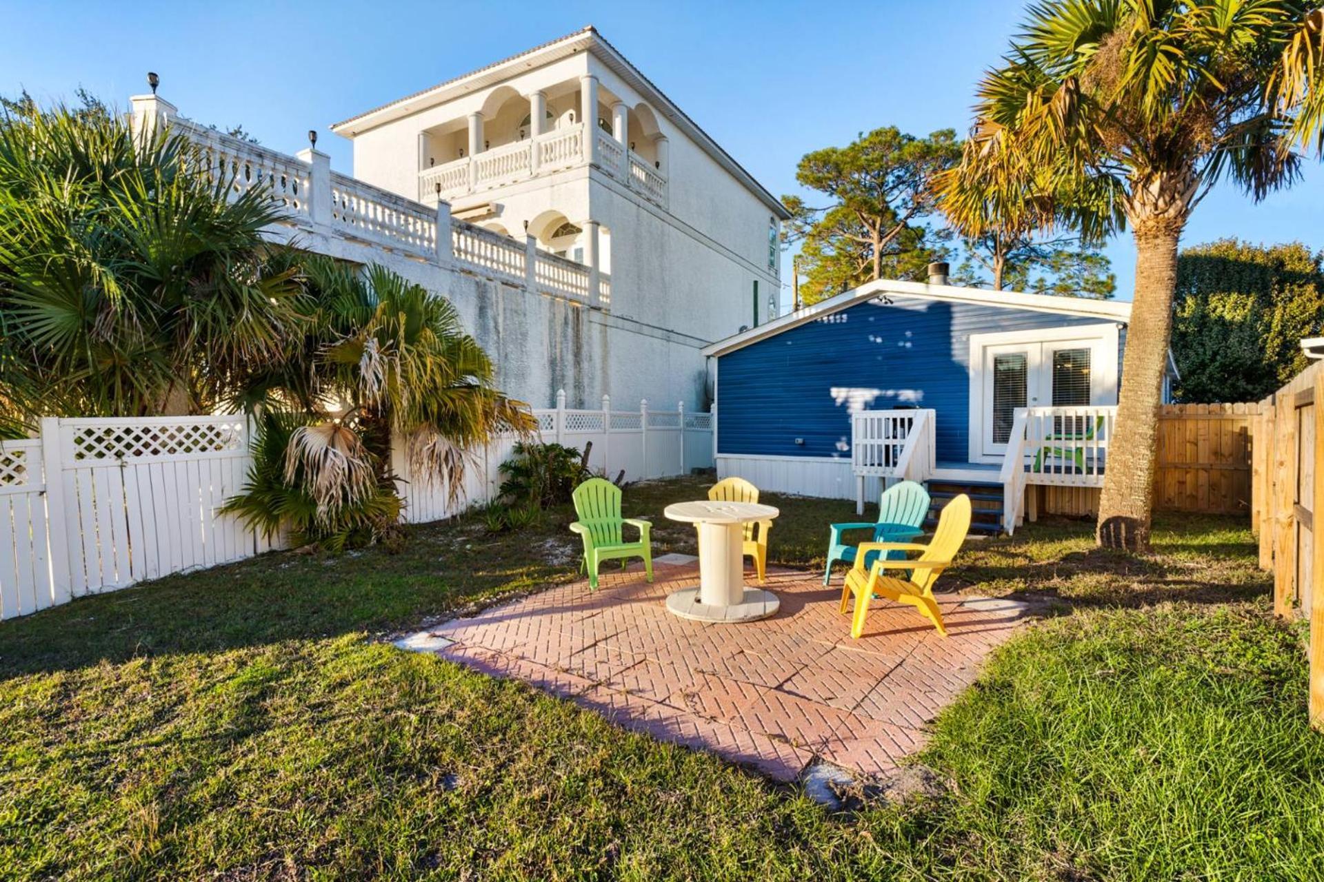 Dockside Retreat Holiday home